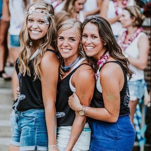 Meet your Posher, Annie